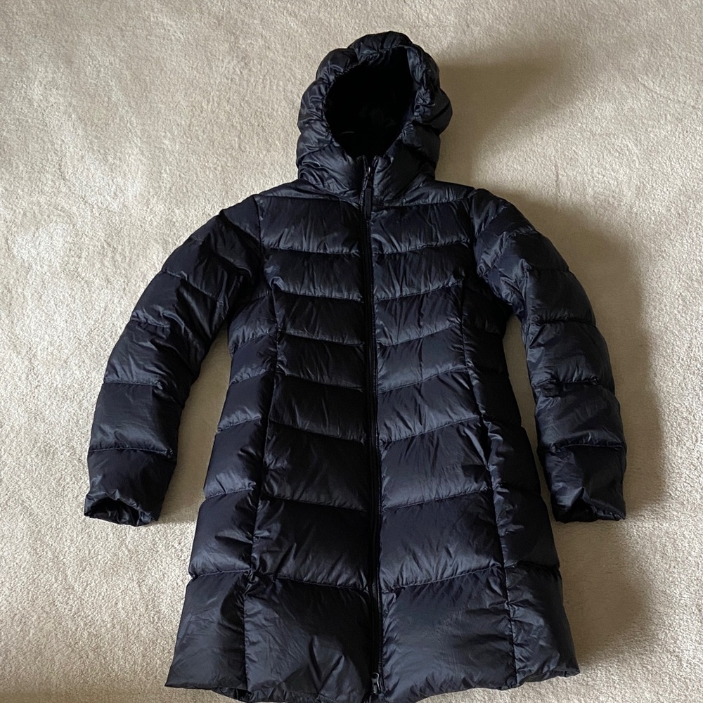 Uniqlo Women's Midnight Puffer Coat